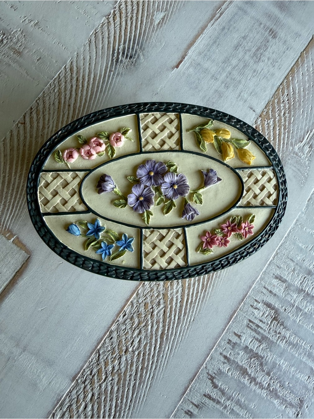 Vintage Dezine Cottagecore Floral Trinket Box